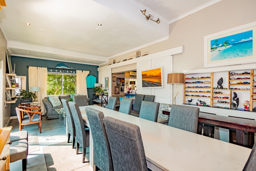 13 Bedroom Property for Sale in Sunset Beach Western Cape